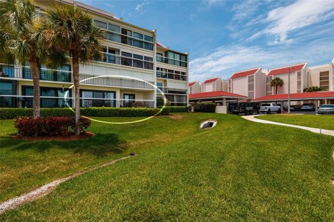 Copropriété à vendre à South Pasadena, Floride: 1 chambre, 97.55 m2 № 2149661 - photo 29