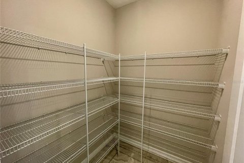 Снять в аренду виллу или дом в Пальметто, Флорида 8 комнат, 222.87м2, № 1834630 - фото 13
