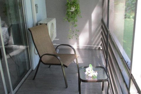 Condominio en venta en Deerfield Beach, Florida, 1 dormitorio, 54.35 m2 № 2007019 - foto 20