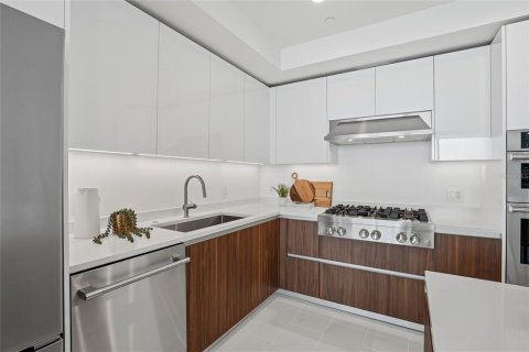 Copropriété à louer à Saint Petersburg, Floride: 2 chambres, 125.23 m2 № 2105116 - photo 8