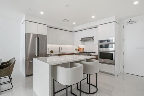 Copropriété à louer à Saint Petersburg, Floride: 2 chambres, 125.23 m2 № 2105116 - photo 6