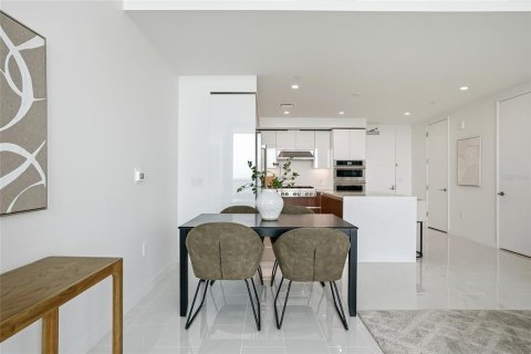 Copropriété à louer à Saint Petersburg, Floride: 2 chambres, 125.23 m2 № 2105116 - photo 13