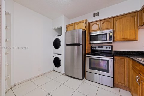 Купить кондоминиум в Майами, Флорида 2 спальни, 113.71м2, № 1998560 - фото 10