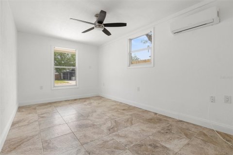 Casa en venta en New Port Richey, Florida, 3 dormitorios, 95.22 m2 № 1684582 - foto 16