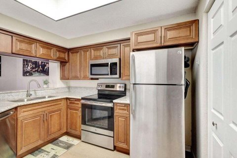 Condo in Palm Beach Gardens, Florida, 2 bedrooms  № 2193914 - photo 20