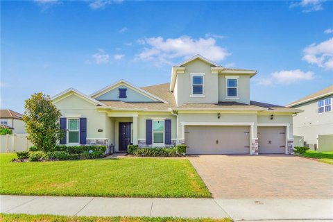 House in Winter Garden, Florida 6 bedrooms, 391.03 sq.m. № 1873030 - photo 1