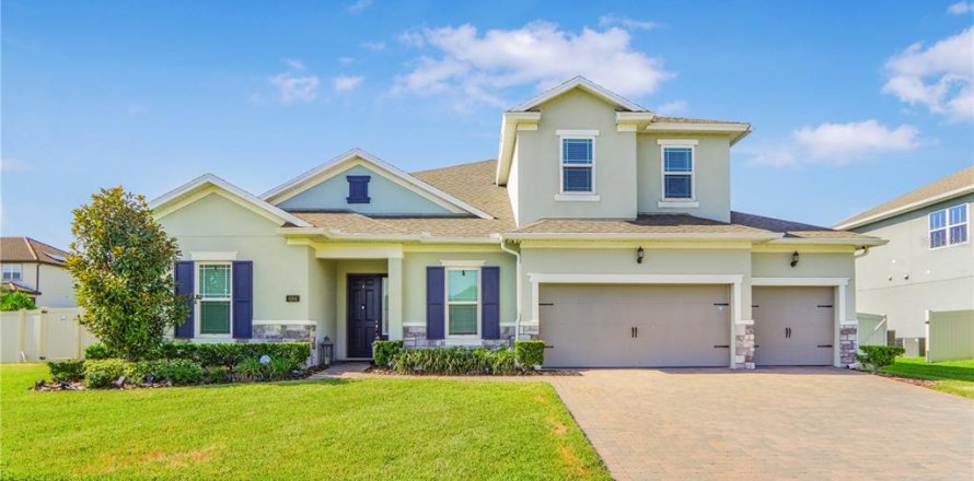 House in Winter Garden, Florida 6 bedrooms, 391.03 sq.m. № 1873030
