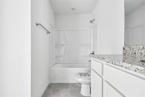 House in Palmetto, Florida 4 bedrooms, 212.37 sq.m. № 2113134 - photo 13