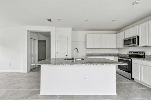 House in Palmetto, Florida 4 bedrooms, 212.37 sq.m. № 2113134 - photo 7