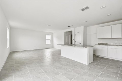 House in Palmetto, Florida 4 bedrooms, 212.37 sq.m. № 2113134 - photo 10