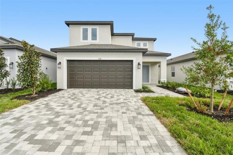 House in Palmetto, Florida 4 bedrooms, 212.37 sq.m. № 2113134