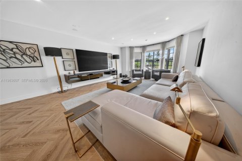 Купить виллу или дом в Форт-Лодердейл, Флорида 5 спален, 343.92м2, № 2081033 - фото 9