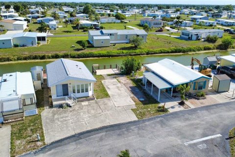 Terreno en venta en Englewood, Florida № 2214247 - foto 9
