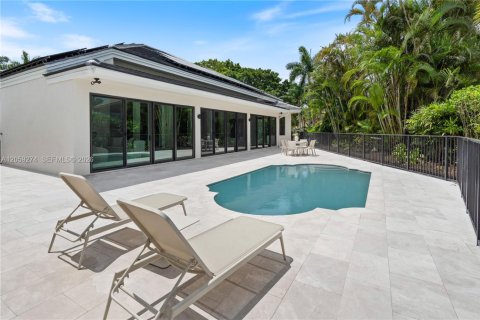 House in Boca Raton, Florida 4 bedrooms, 400.97 sq.m. № 2244075 - photo 29