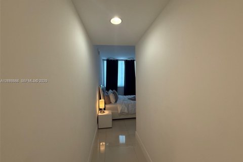 Copropriété à louer à Miami, Floride: 2 chambres, 111.76 m2 № 2426326 - photo 26