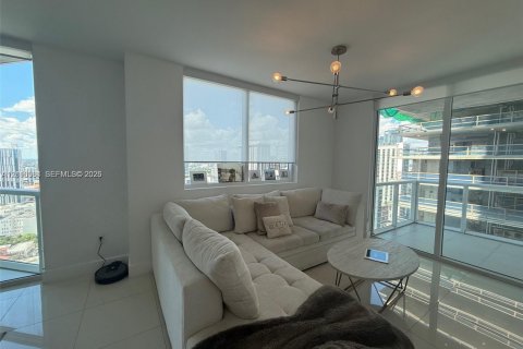 Copropriété à louer à Miami, Floride: 2 chambres, 111.76 m2 № 2426326 - photo 16