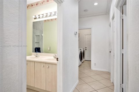 Купить виллу или дом в Уэстон, Флорида 4 спальни, 248.42м2, № 2073630 - фото 19