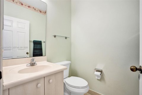 Купить виллу или дом в Уэстон, Флорида 4 спальни, 248.42м2, № 2073630 - фото 18