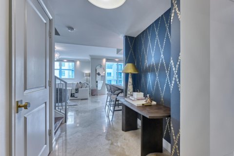 Copropriété à vendre à Boca Raton, Floride: 2 chambres, 168.71 m2 № 2077720 - photo 2