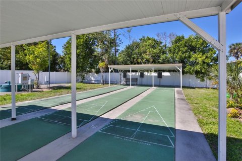 House in Bradenton, Florida 2 bedrooms, 100.33 sq.m. № 2111871 - photo 28