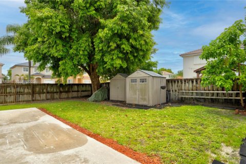 Casa en venta en Cutler Bay, Florida, 4 dormitorios, 169.45 m2 № 1935190 - foto 10