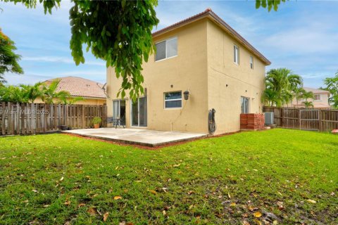 Casa en venta en Cutler Bay, Florida, 4 dormitorios, 169.45 m2 № 1935190 - foto 12