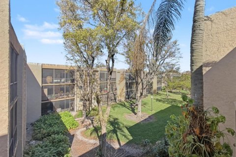 Condominio en venta en Miami, Florida, 2 dormitorios, 114.73 m2 № 2084786 - foto 8