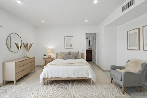 Condominio en venta en Miami, Florida, 2 dormitorios, 114.73 m2 № 2084786 - foto 20