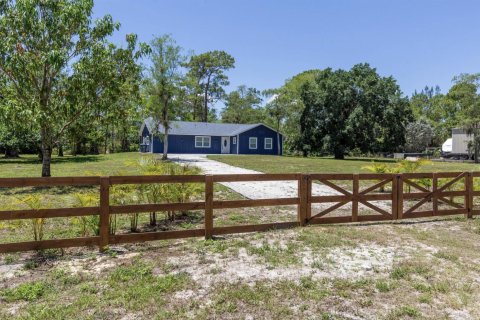 Villa ou maison à louer à Loxahatchee Groves, Floride: 3 chambres, 114.27 m2 № 2147361 - photo 23
