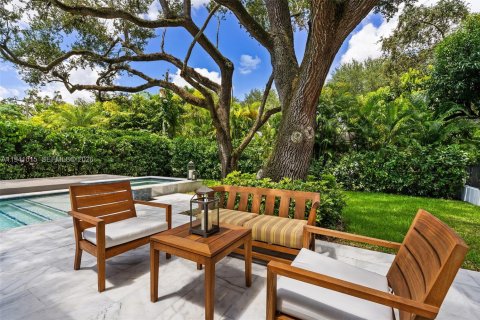Villa ou maison à vendre à Coral Gables, Floride: 3 chambres, 221.2 m2 № 1997810 - photo 13