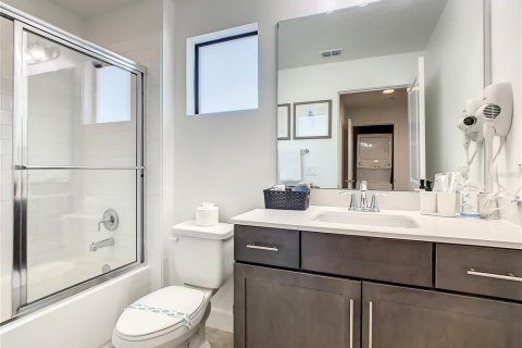 Touwnhouse à louer à Davenport, Floride: 4 chambres, 169.36 m2 № 2386797 - photo 21