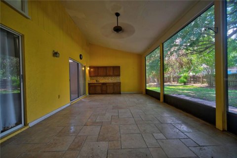 House in Orlando, Florida 3 bedrooms, 168.62 sq.m. № 2151922 - photo 27