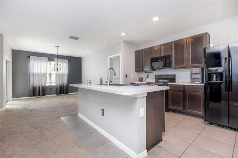 House in Sun City Center, Florida 3 bedrooms, 156.54 sq.m. № 1785473 - photo 9