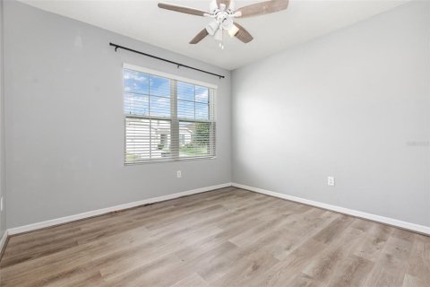 House in Sun City Center, Florida 3 bedrooms, 156.54 sq.m. № 1785473 - photo 18