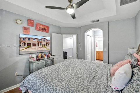 Touwnhouse à vendre à Miami Gardens, Floride: 4 chambres, 161.09 m2 № 2001721 - photo 30