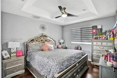 Touwnhouse à vendre à Miami Gardens, Floride: 4 chambres, 161.09 m2 № 2001721 - photo 28