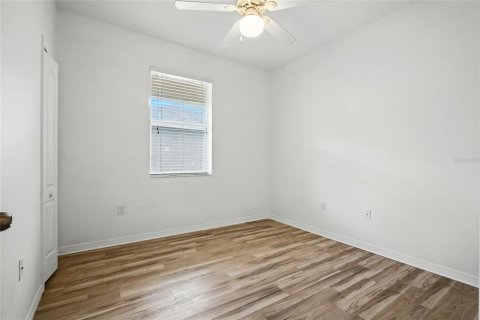 Casa en venta en Ruskin, Florida, 4 dormitorios, 168.71 m2 № 1900461 - foto 13