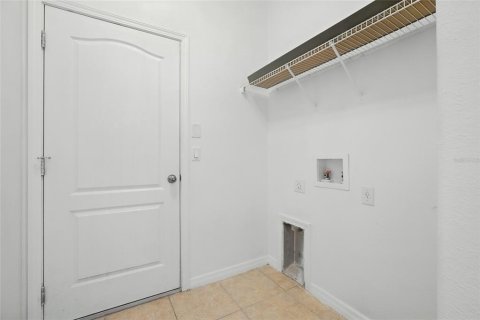 Casa en venta en Ruskin, Florida, 4 dormitorios, 168.71 m2 № 1900461 - foto 11