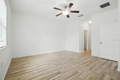 House in Ruskin, Florida 4 bedrooms, 168.71 sq.m. № 1900461 - photo 17