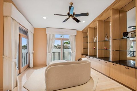 Casa en venta en Fort Lauderdale, Florida, 7 dormitorios, 828.97 m2 № 2182745 - foto 25