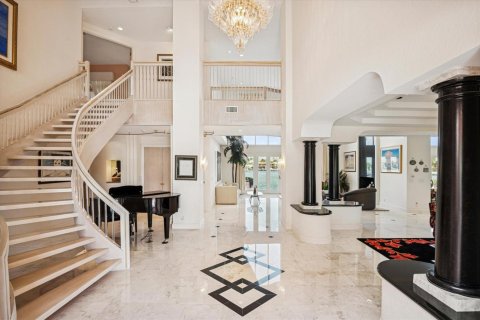Casa en venta en Fort Lauderdale, Florida, 7 dormitorios, 828.97 m2 № 2182745 - foto 9