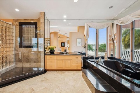 Casa en venta en Fort Lauderdale, Florida, 7 dormitorios, 828.97 m2 № 2182745 - foto 26