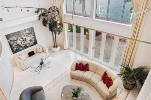 Casa en venta en Fort Lauderdale, Florida, 7 dormitorios, 828.97 m2 № 2182745 - foto 12