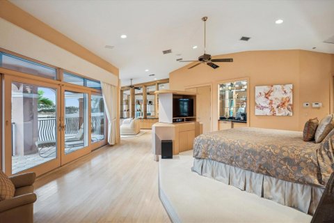 Casa en venta en Fort Lauderdale, Florida, 7 dormitorios, 828.97 m2 № 2182745 - foto 23