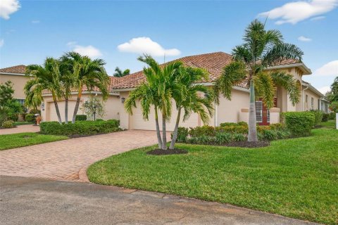 House in Fort Myers, Florida 3 bedrooms, 164.9 sq.m. № 2099141 - photo 4