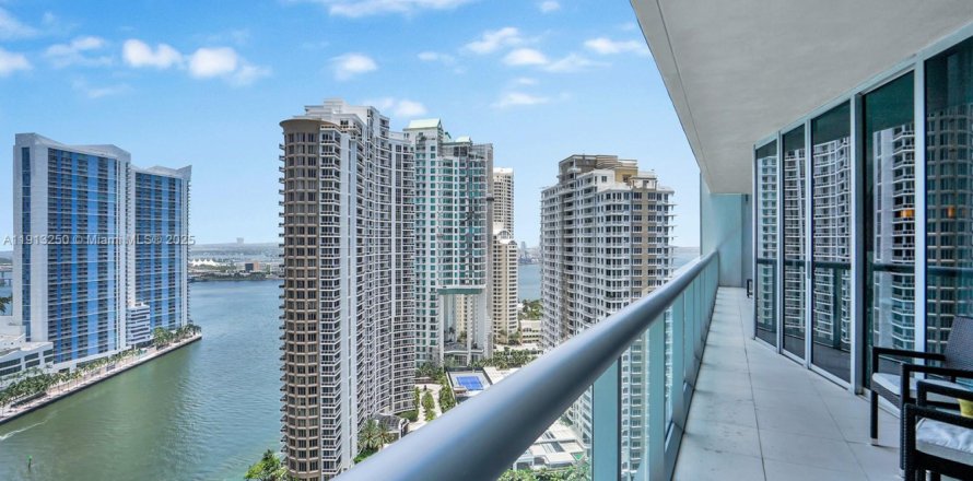 Condo à Miami, Floride, 2 chambres  № 1969395