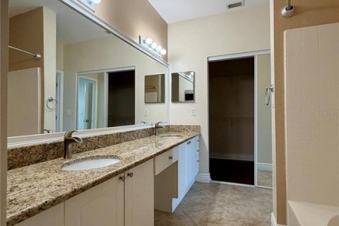 Copropriété à louer à Clearwater, Floride: 2 chambres, 91.04 m2 № 2386168 - photo 2