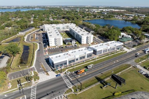Immobilier commercial à Orlando, Floride № 2127379