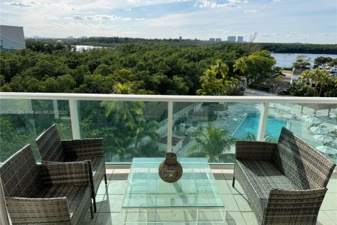 Condominio en venta en Sunny Isles Beach, Florida, 2 dormitorios, 141.3 m2 № 1652643 - foto 26