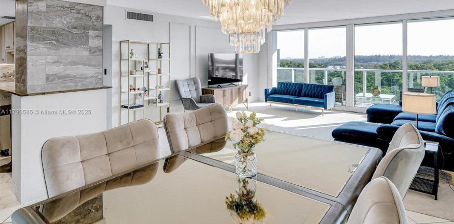 Condominio en Sunny Isles Beach, Florida, 2 dormitorios  № 1652643